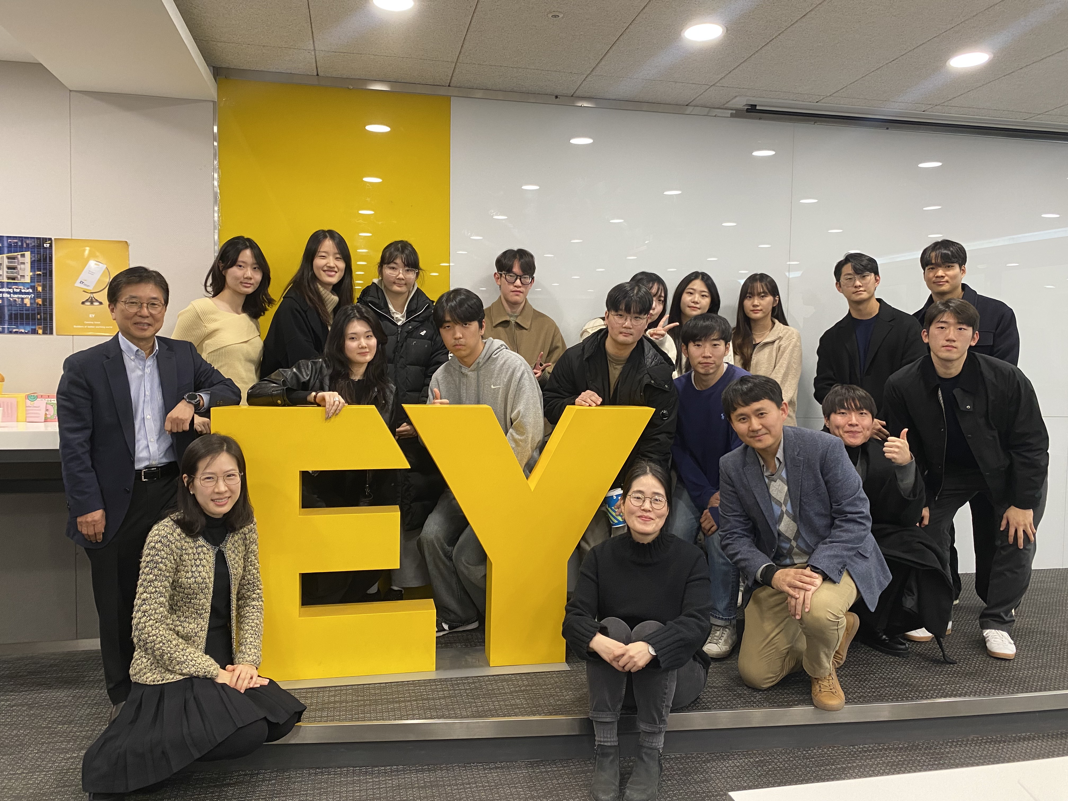 CPA Study Group Students Explore the Growing Demand for Foreign Accountants at EY HanYoung image